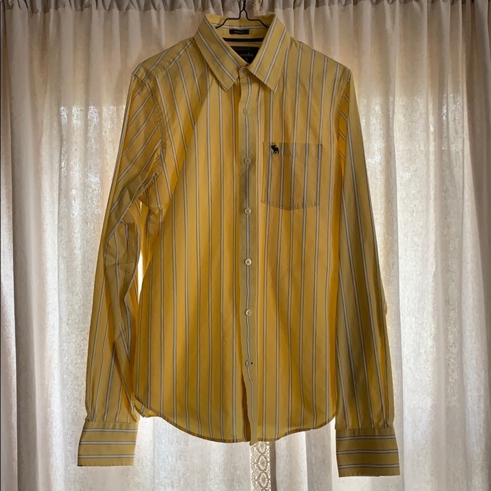 Abercrombie Men’s Longsleeve button down polo